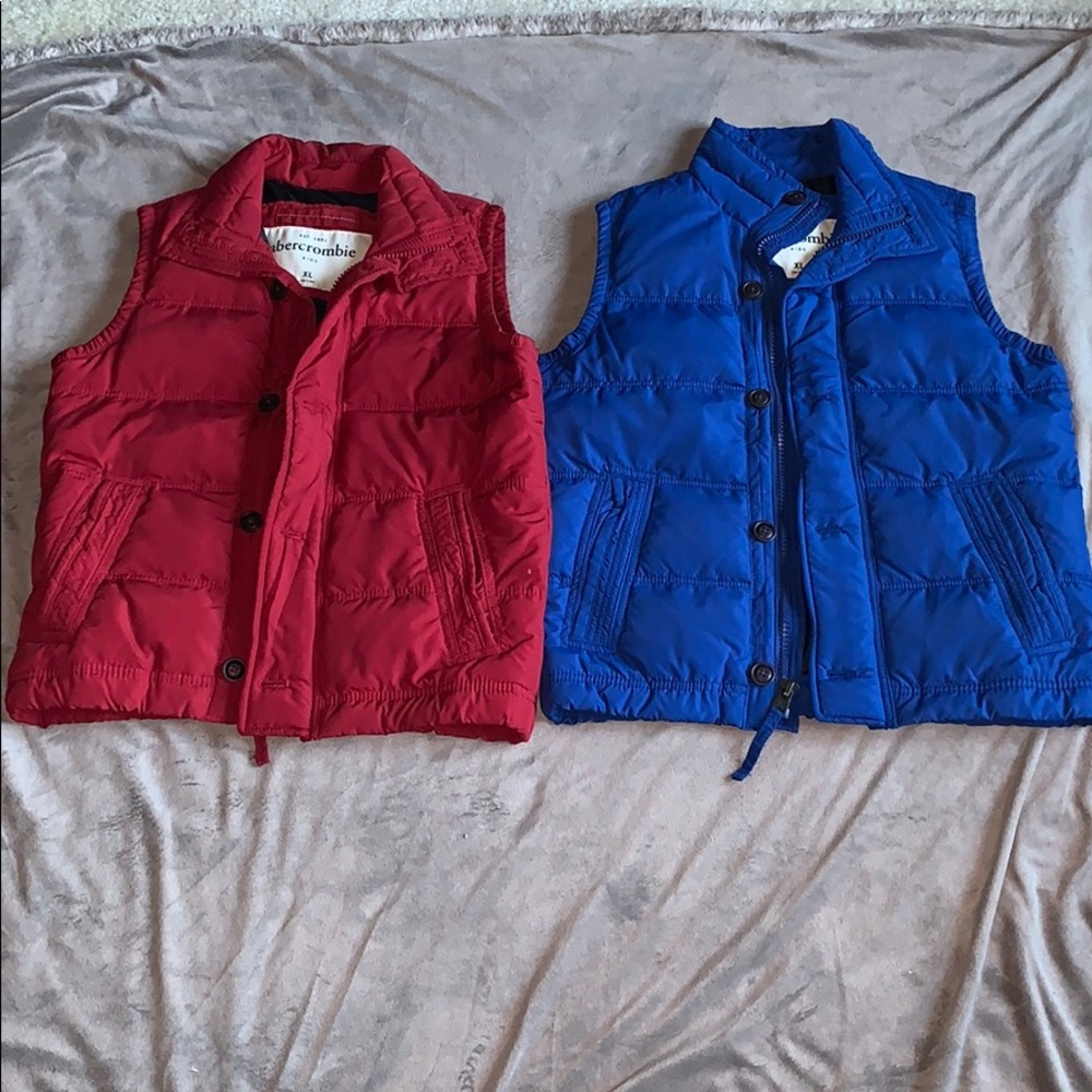 2 Pk- Abercrombie Puffer Vest